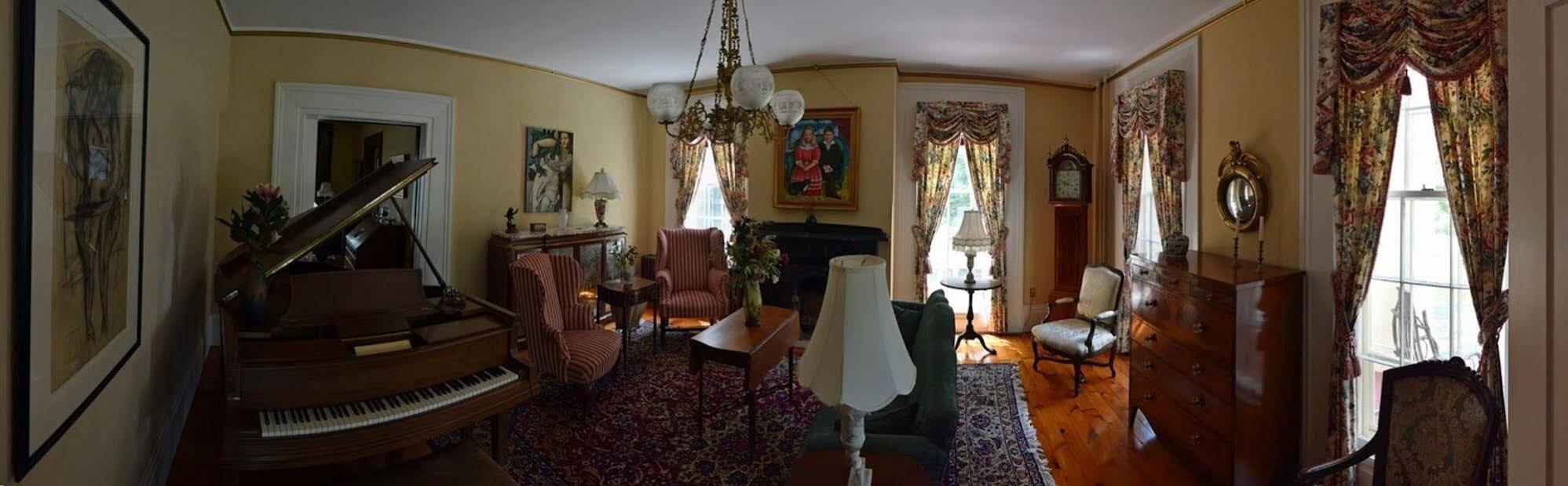 Oakcliff Bed And Breakfast Halfmoon Luaran gambar